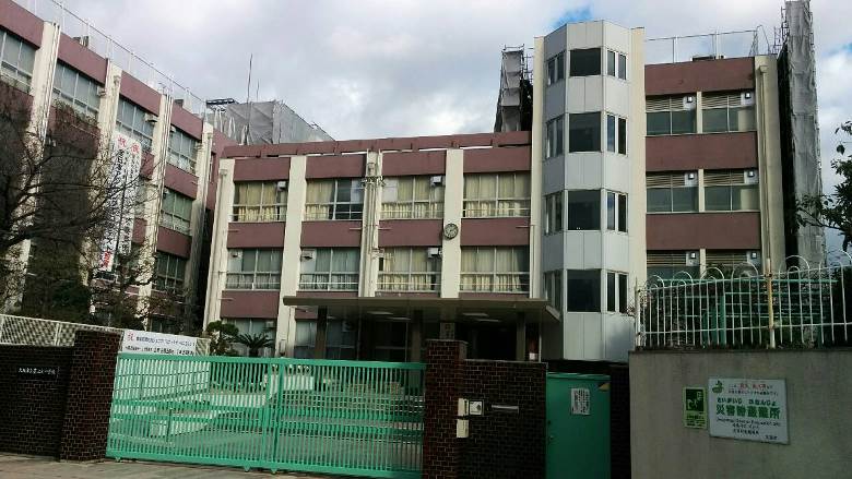 墨江丘中学校画像