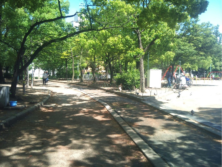 御勝山南公園画像