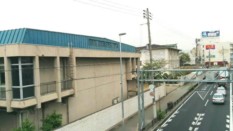 平野小学校画像