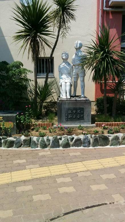 平野西小学校画像