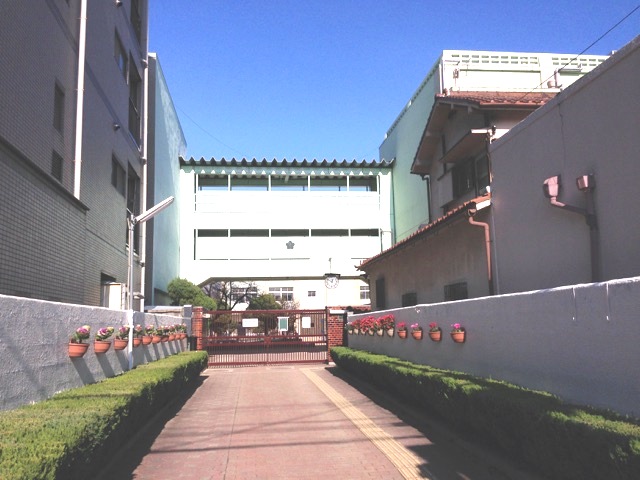 安立小学校画像