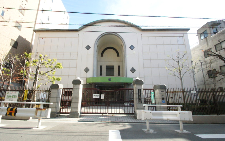 生魂小学校画像