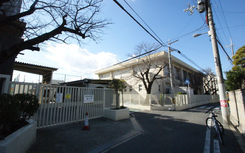 大阪市立晴明丘小学校画像