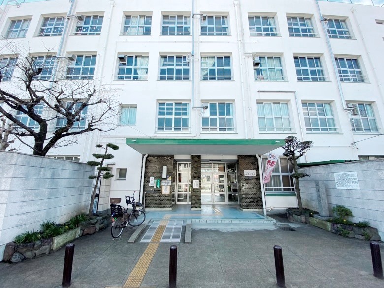 桑津小学校画像