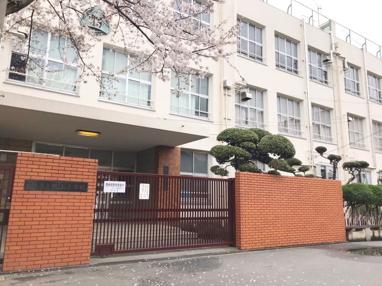 勝山小学校画像