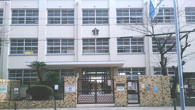 長吉東小学校画像