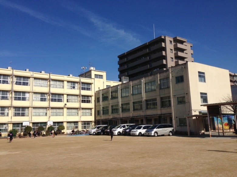 長居小学校画像