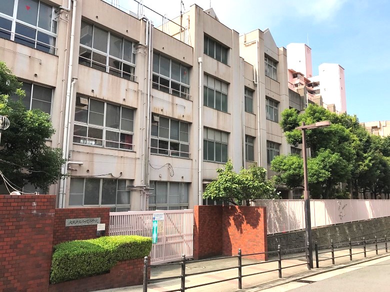金塚小学校画像