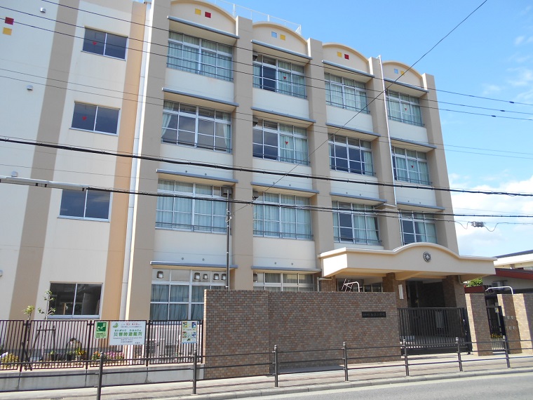 大阪市立加美小学校画像