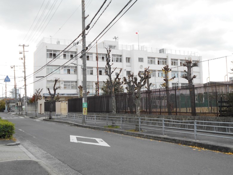 加美東小学校画像