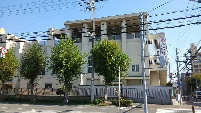 大阪市立加美中学校画像