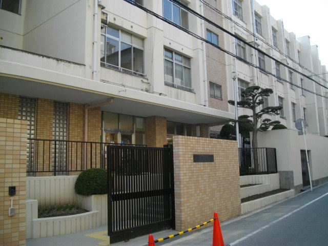常盤小学校画像