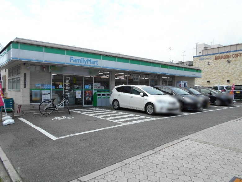 ファミリーマート万代6丁目店画像