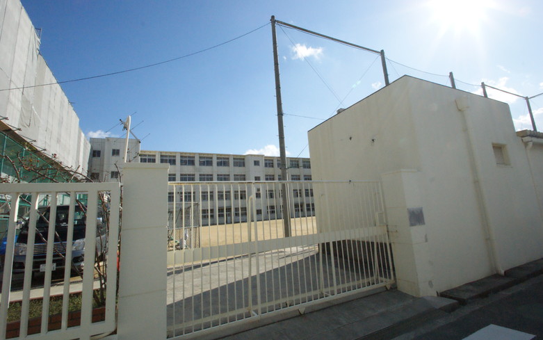 晴明丘小学校画像