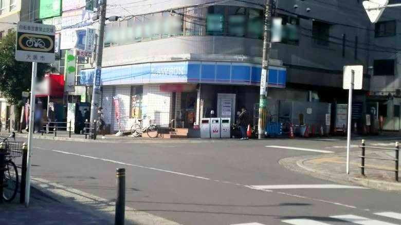 ローソンJR桃谷駅前店画像