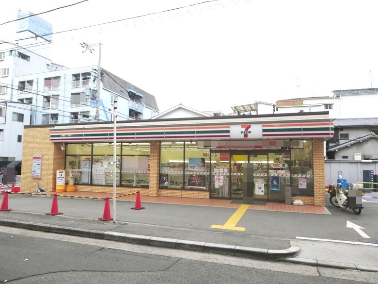 セブンイレブン大阪中加賀屋3丁目店画像