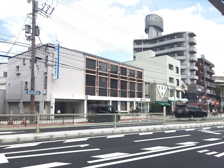 池田泉州銀行駒川町支店画像