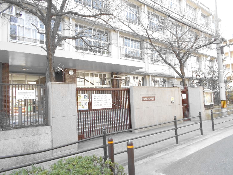 山之内小学校画像