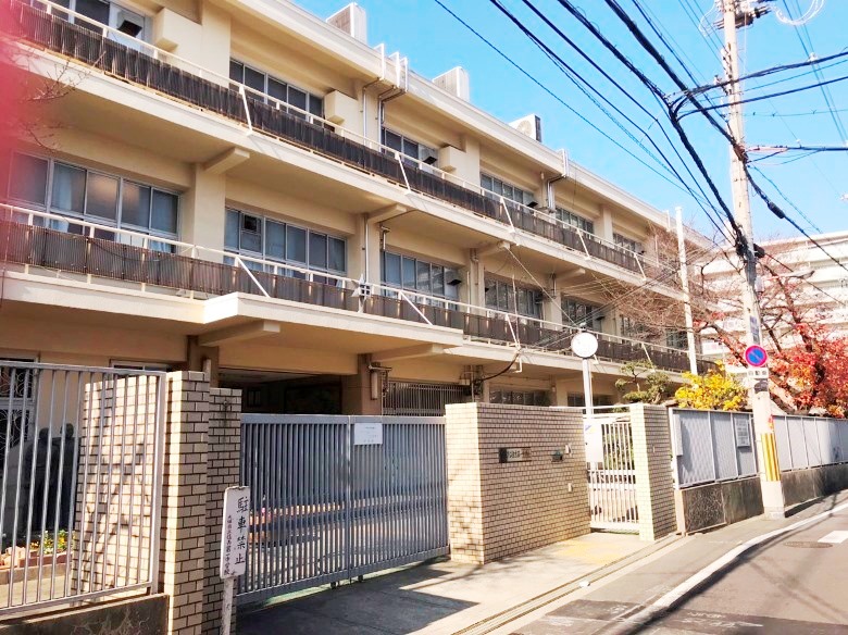 住𠮷第一中学校画像