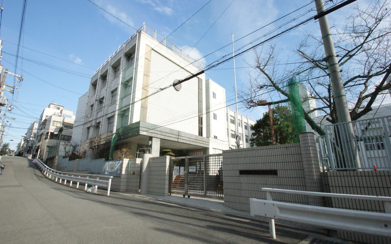 味原小学校画像