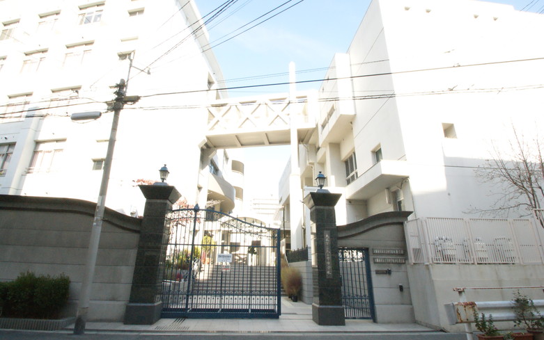 天王寺中学校画像