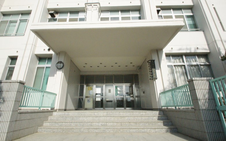 真田山小学校画像