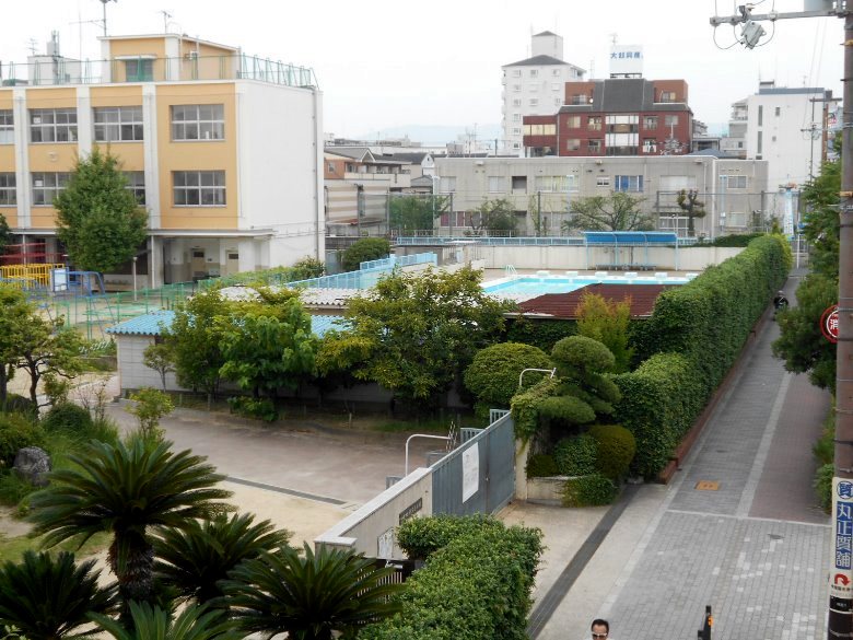 北巽小学校画像