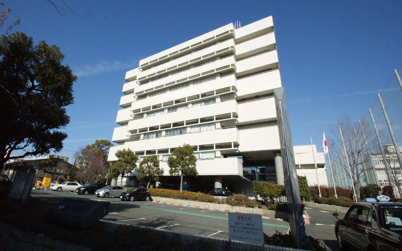 大阪けいさつ病院画像