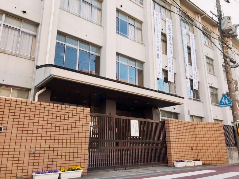 桃谷中学校画像