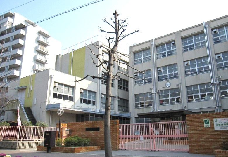 大阪市立南港桜小学校画像